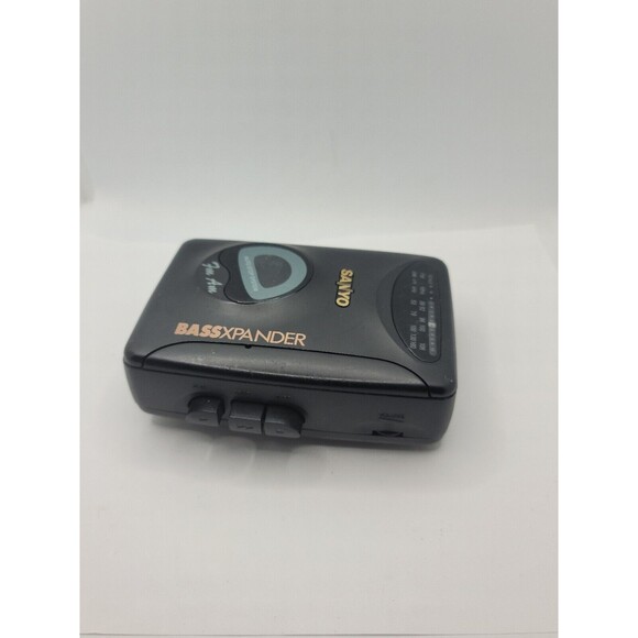 Sanyo Cassette Player BassXpander MGR-906D(K) - Picture 5 of 7